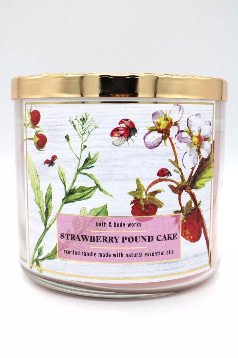 STRAWBERRY POUND CAKE CANDLE